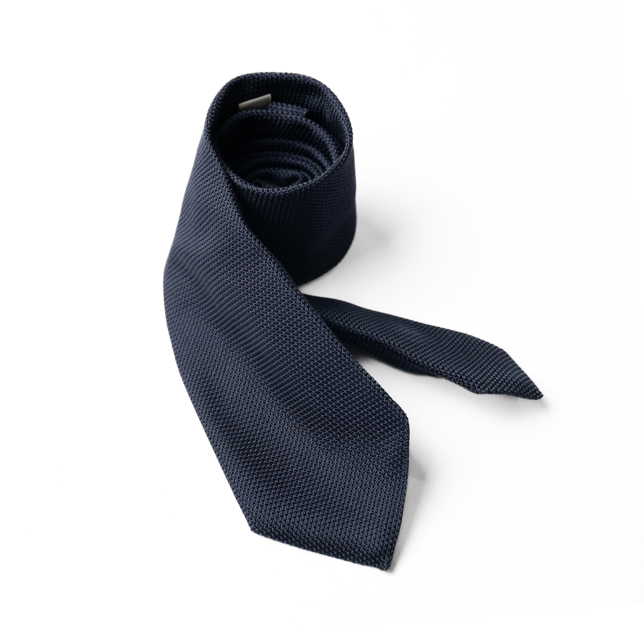 Garza Fina Grenadine Tie in Navy