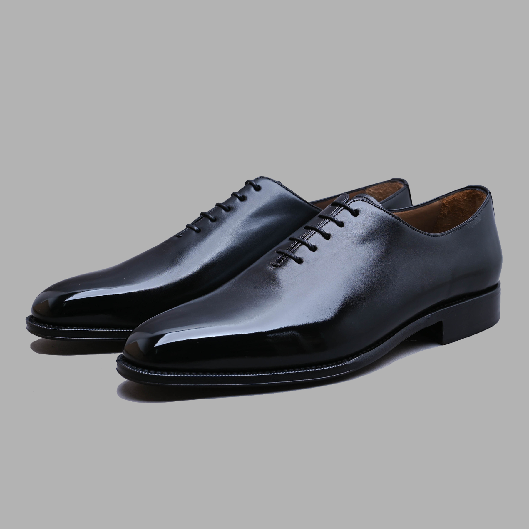 Wholecut Oxford in Black Calf Leather