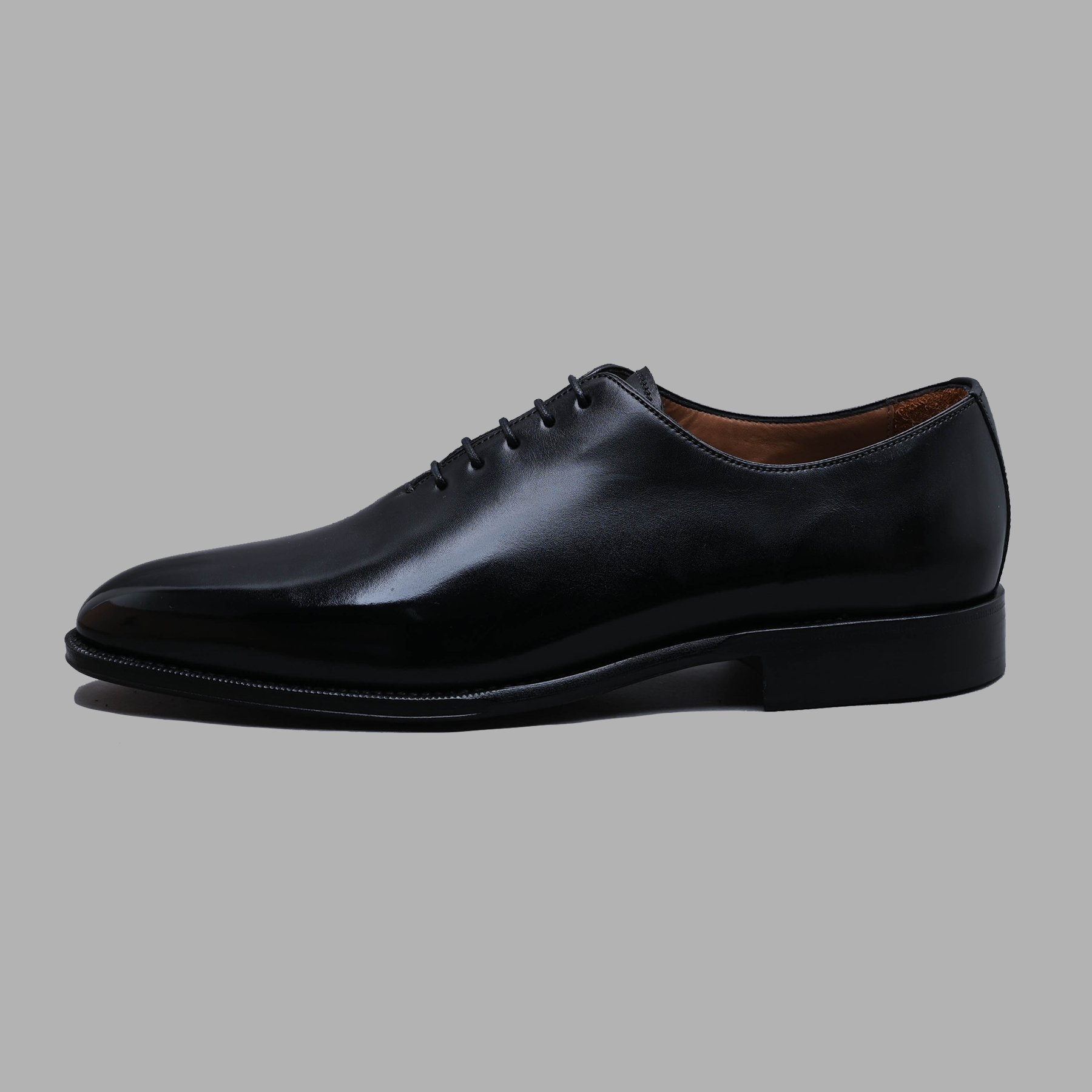 Wholecut Oxford in Black Calf Leather