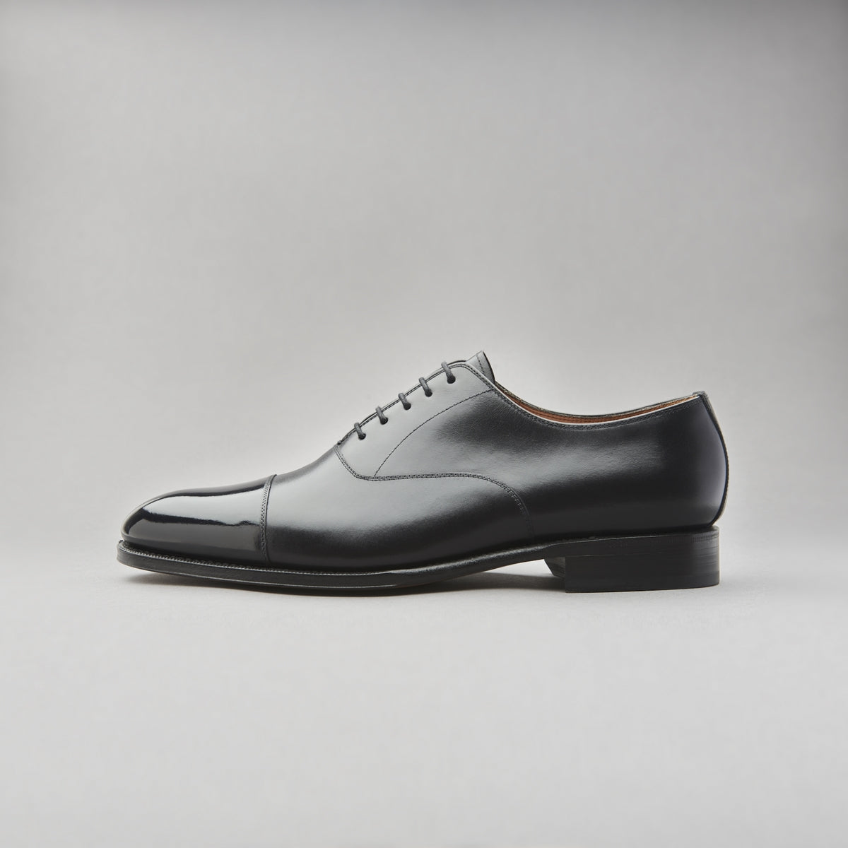 Yanko Cap Toe Oxford