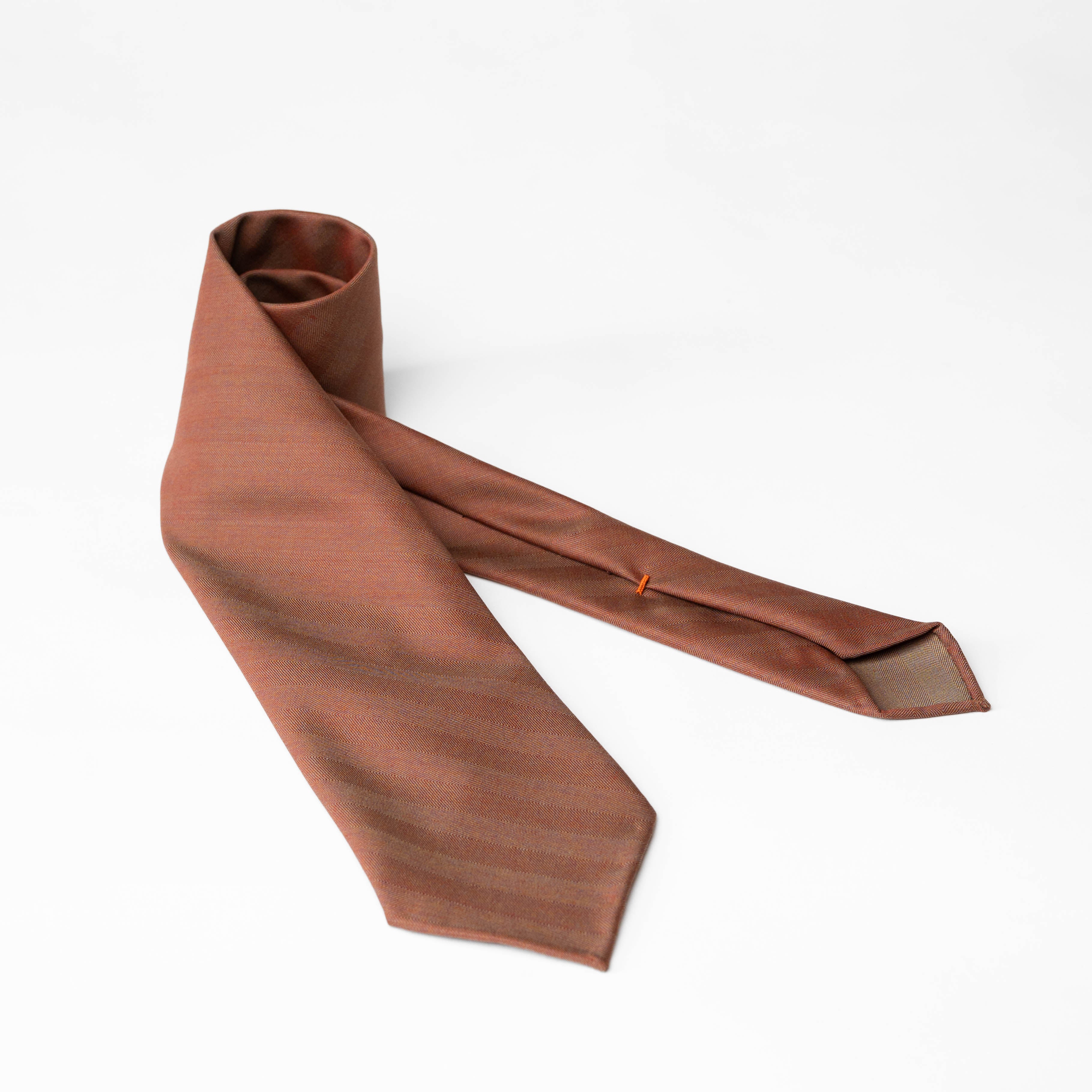 Solaro Tie in Rust