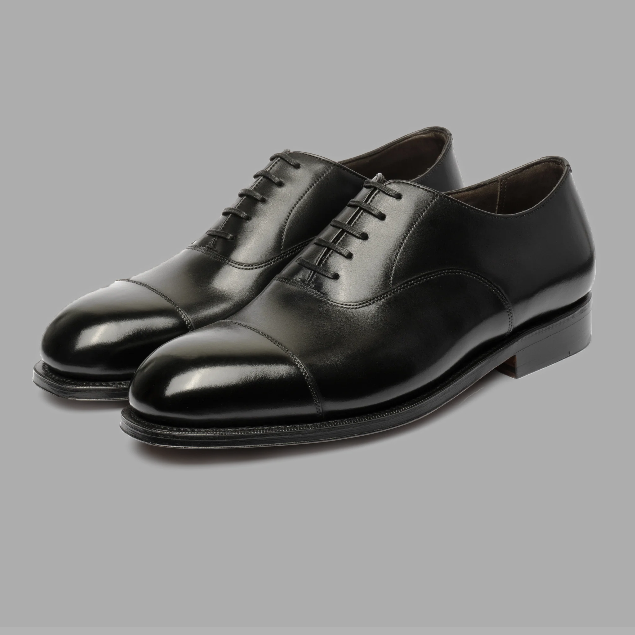Straight Tip Oxford in Black Calf Leather
